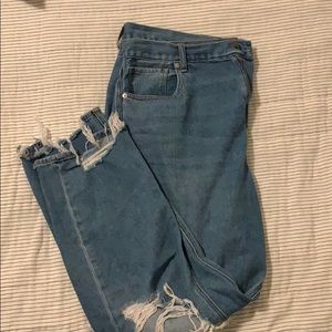 American Eagle Mom Jeans